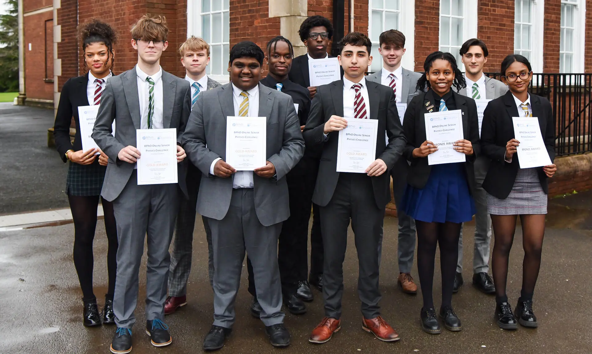 Outstanding Results for WGS Physics Students in National Competition