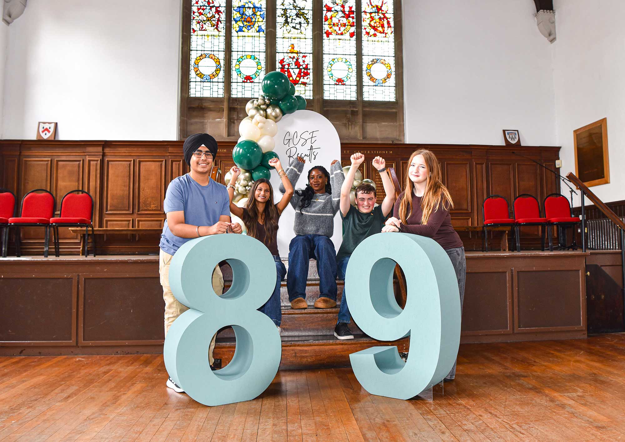 Leading Wolverhampton school celebrates 97% 9-4 GCSE results